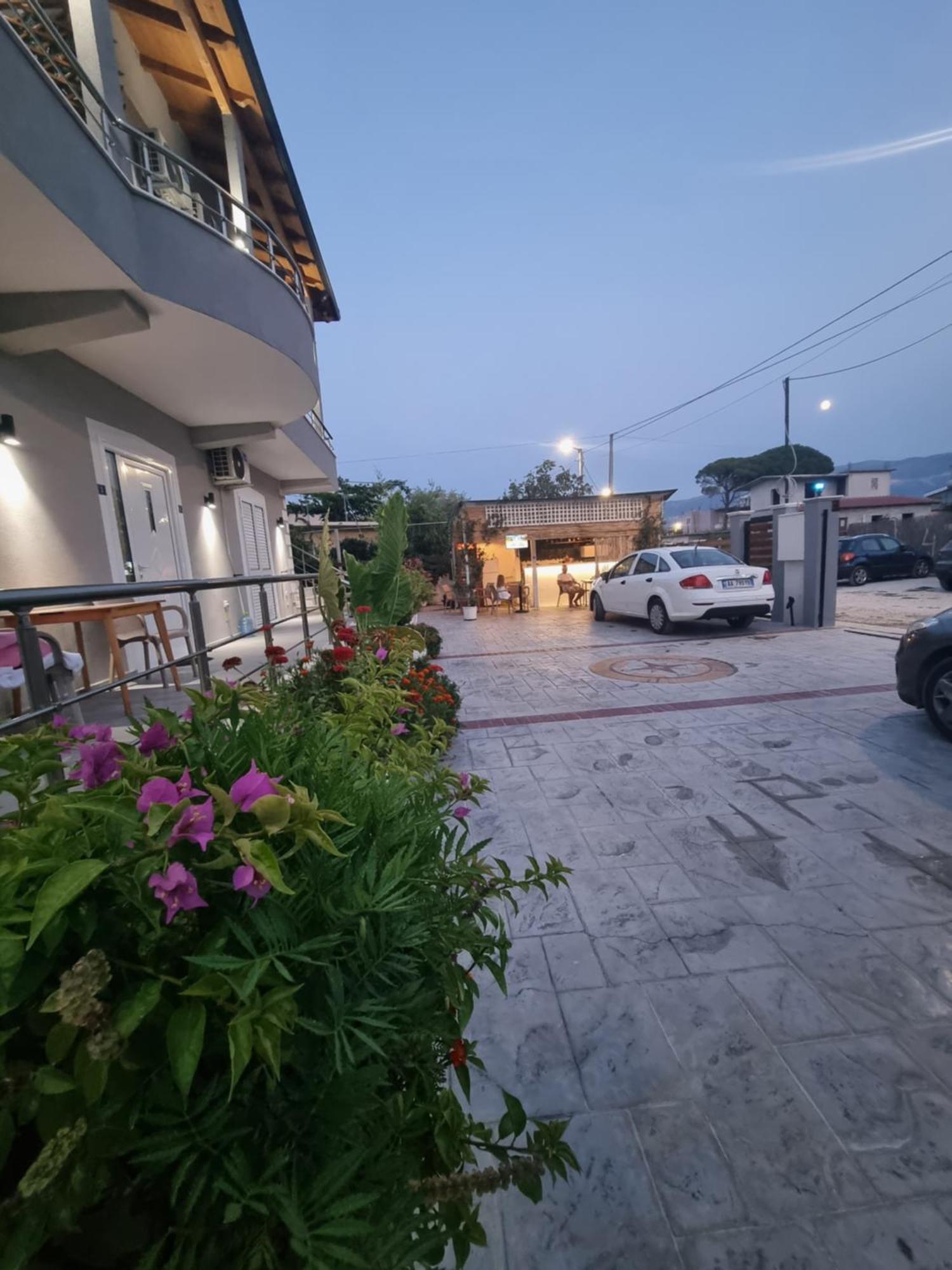 Vila Soleil Vlore Exterior photo