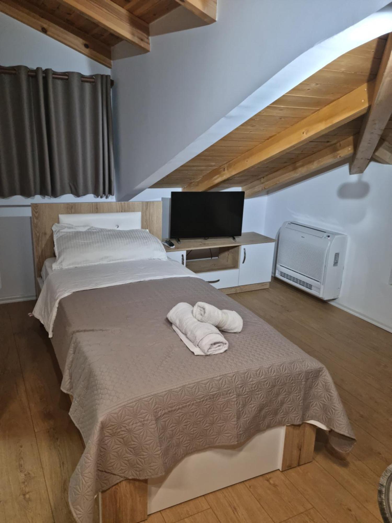 Vila Soleil Vlore Room photo