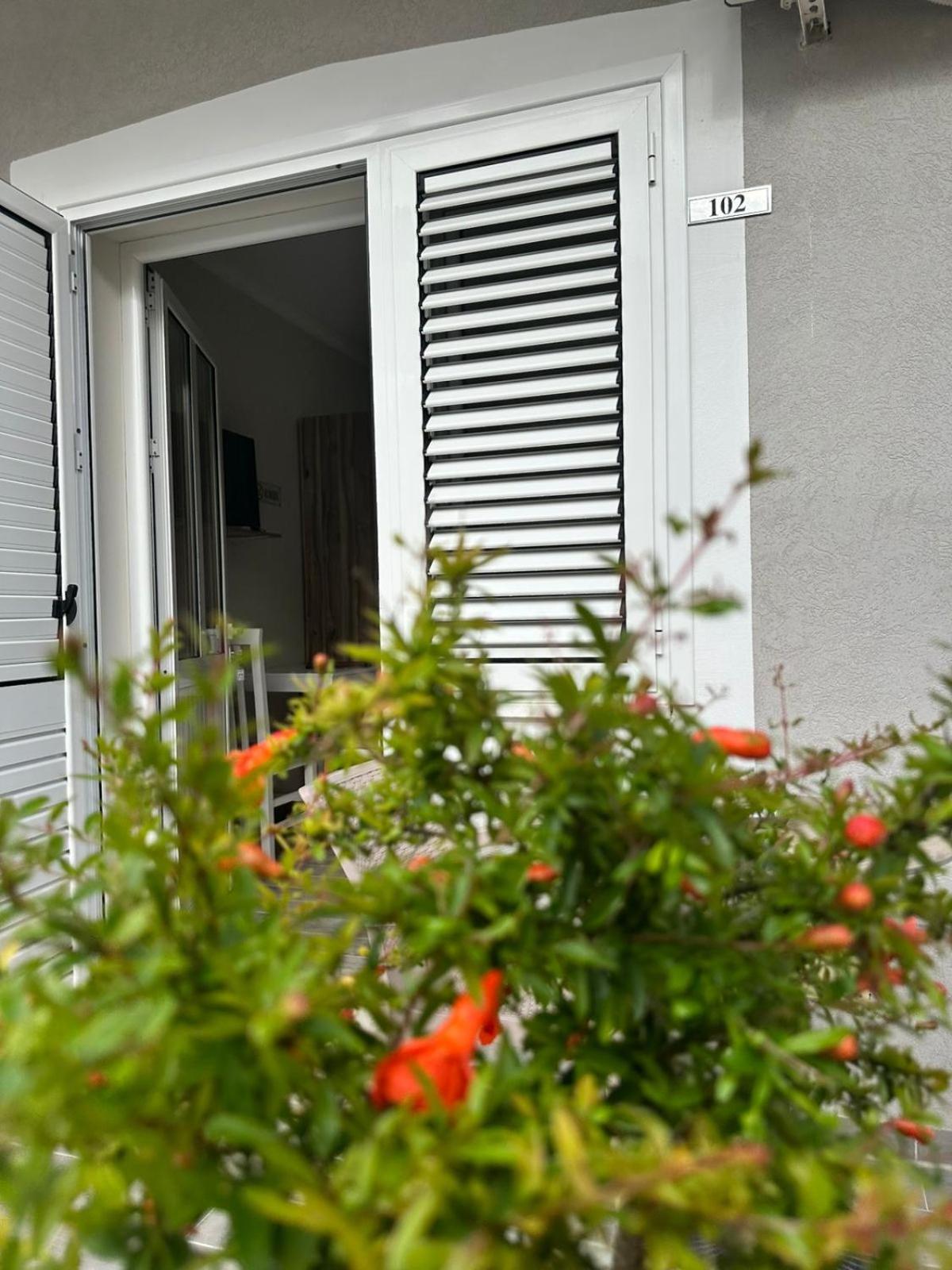 Vila Soleil Vlore Exterior photo